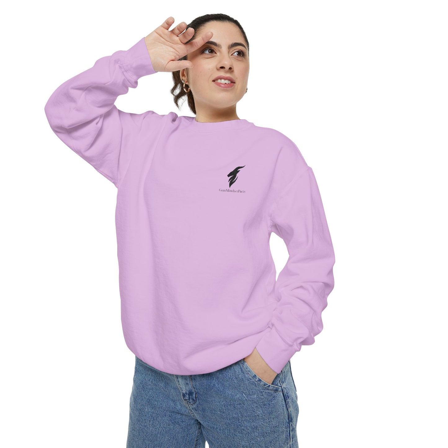 Cozy Unisex Garment-Dyed Sweatshirt - Casual Comfort for Every Occasion