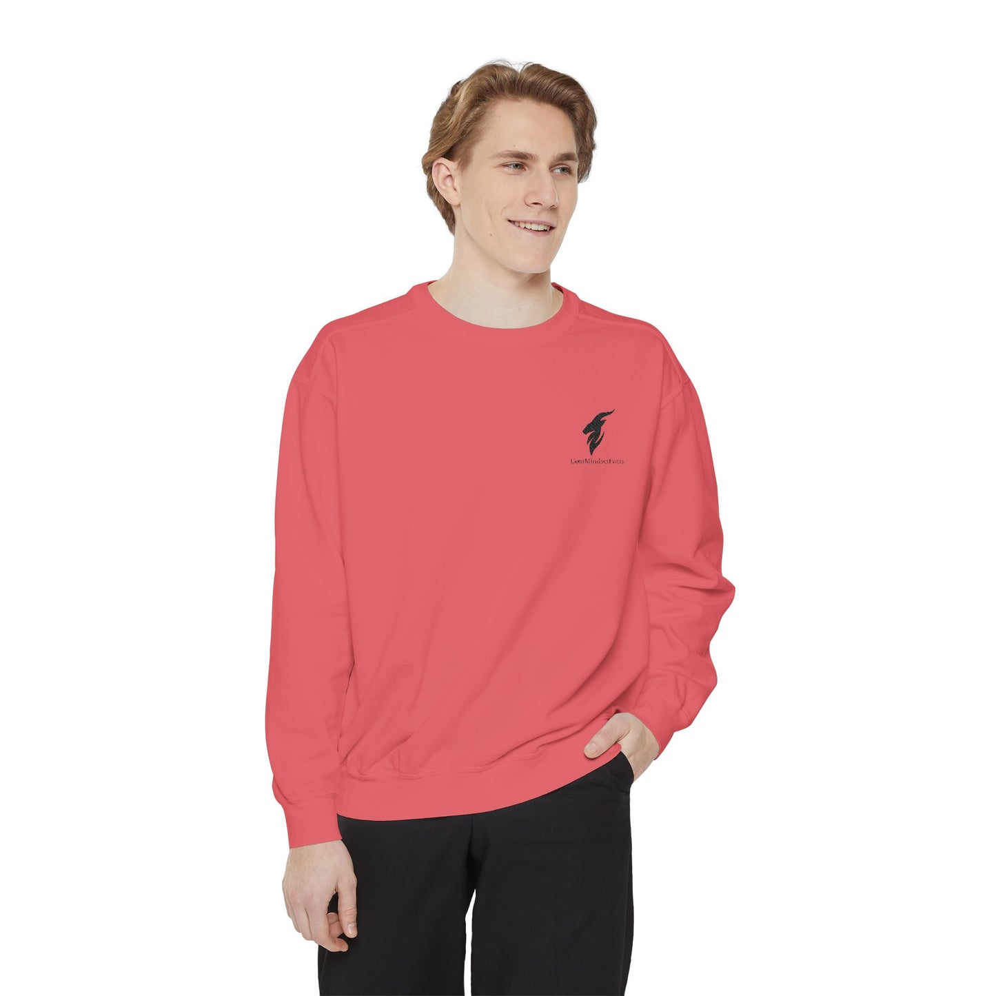 Cozy Unisex Garment-Dyed Sweatshirt - Casual Comfort for Every Occasion