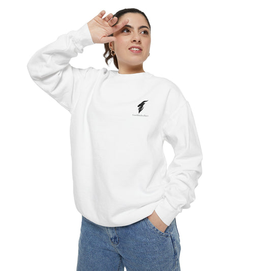Cozy Unisex Garment-Dyed Sweatshirt - Casual Comfort for Every Occasion